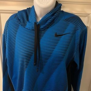 Warm Nike Therma-Fit Hoodie
